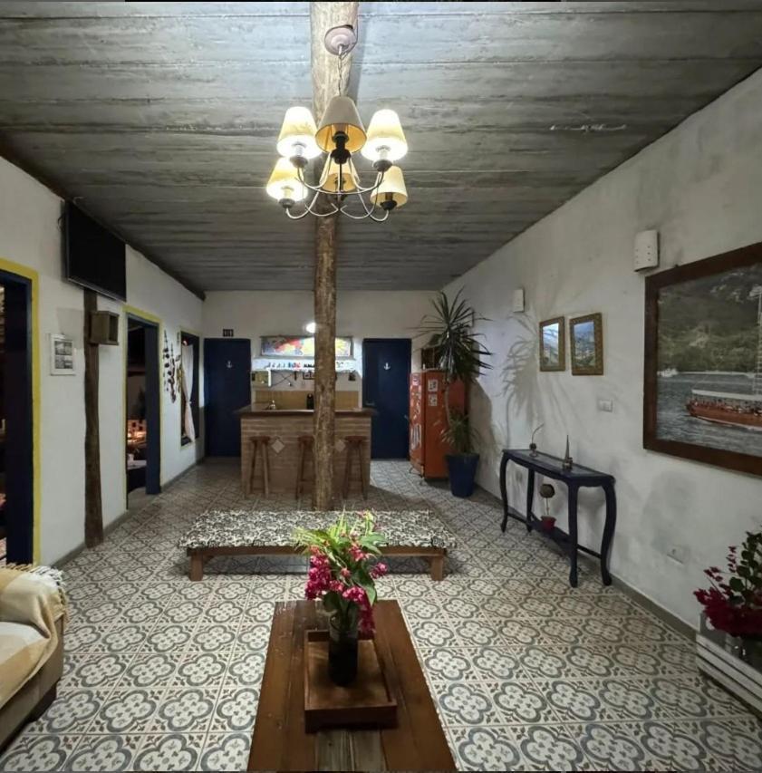 Vilarejo Praia Do Pereque Suites Ilhabela Eksteriør bilde